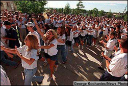 Students return to Columbine